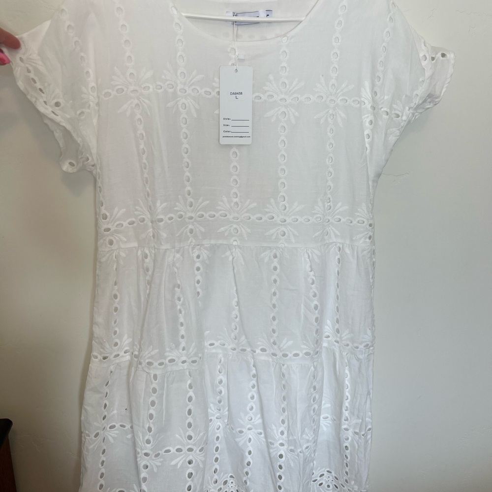 Lace dress w/ tags - Picture 5 of 7
